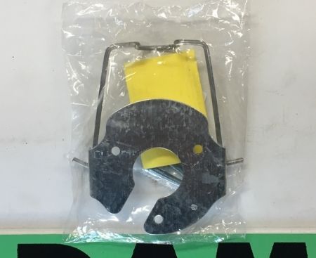 Trail-Link 7-Pin Plug Retainer Catch